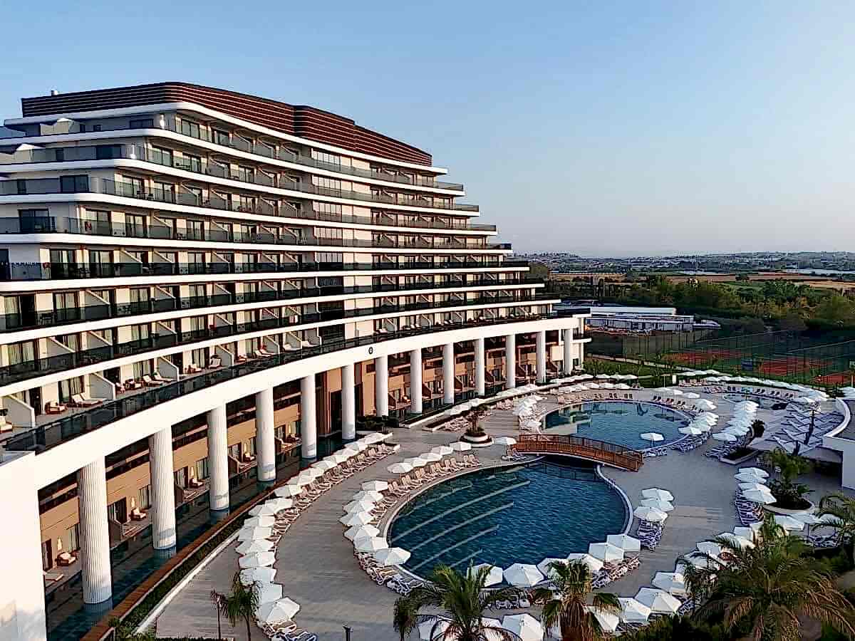 Günsu AŞ, Miracle Resort Hotel’de Havuz Projesini Tamamladı